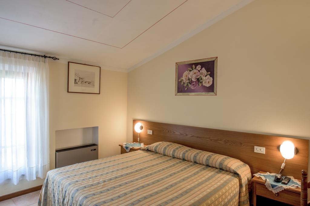 Albergo La Foresteria Bettolle Buitenkant foto