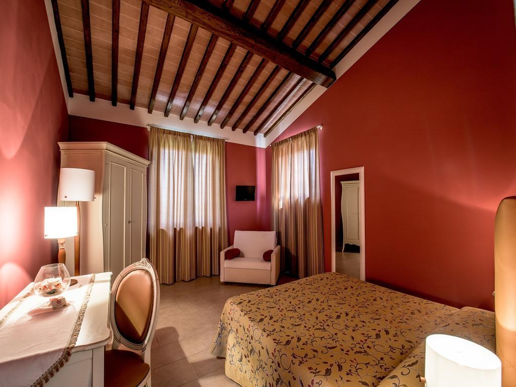 Albergo La Foresteria Bettolle Buitenkant foto