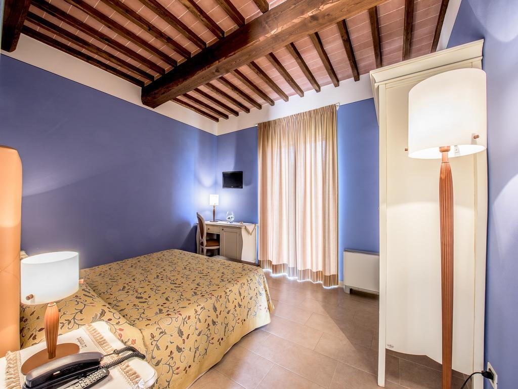 Albergo La Foresteria Bettolle Buitenkant foto
