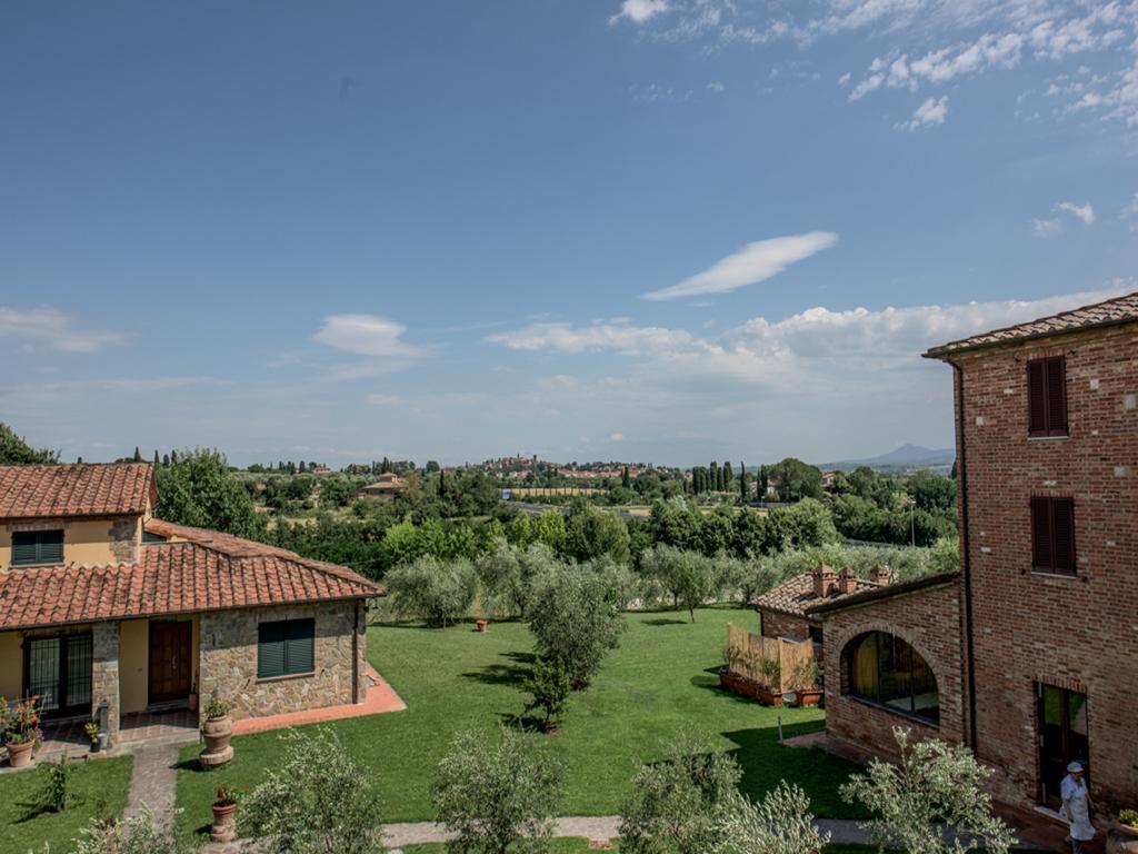 Albergo La Foresteria Bettolle Buitenkant foto