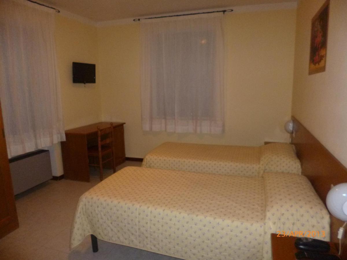 Albergo La Foresteria Bettolle Kamer foto